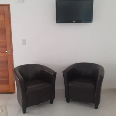 Departamento Witcomb Con Estacionamiento Apartment Bahia Blanca Exterior photo